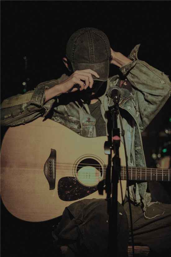 《少年的你》MV惊喜上线,易烊千玺《念想》演绎未完的梦