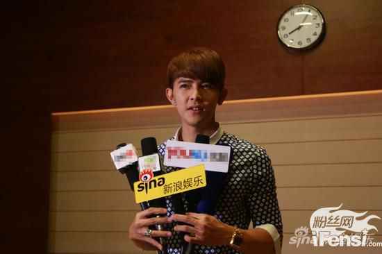 汪东城多跑道发展 与粉丝分享保养秘方