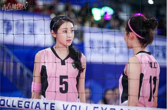 《青春抛物线》会员大结局 赵儒嫣诠释成长蜕变引共鸣