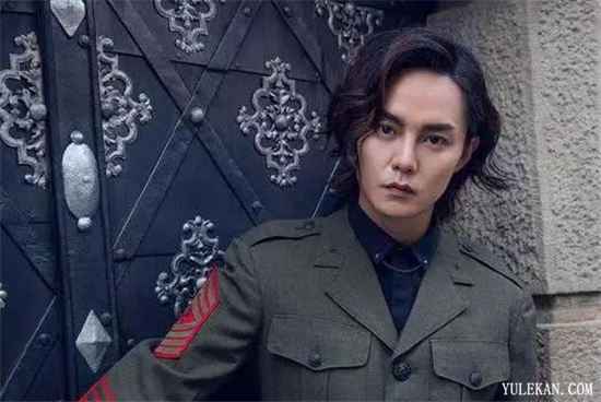 难道是真的好事将近?尹正为何点赞恋情爆料新闻?