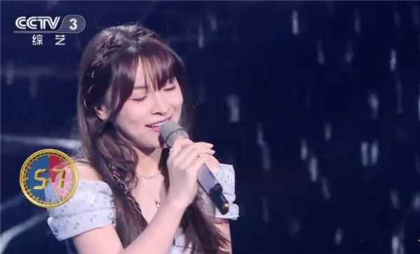 繁星互娱温奕心勇战央视舞台 《一路生花》斩获“黄金选手”荣誉