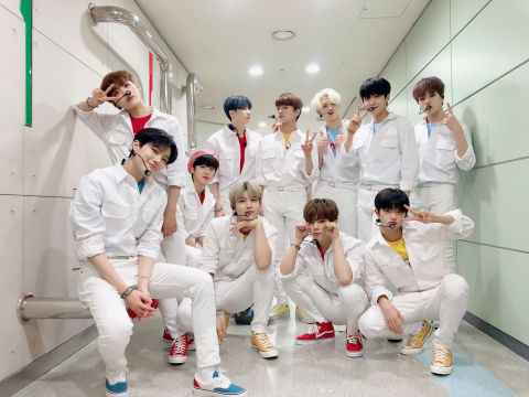 X1 再下一城征服《Show Champion》 全员行大礼感谢 One It！