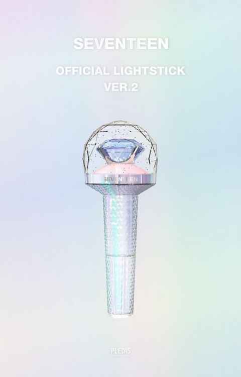 被吐槽2年之后…SEVENTEEN的新版应援棒终於来了！亮度等级大提升~?