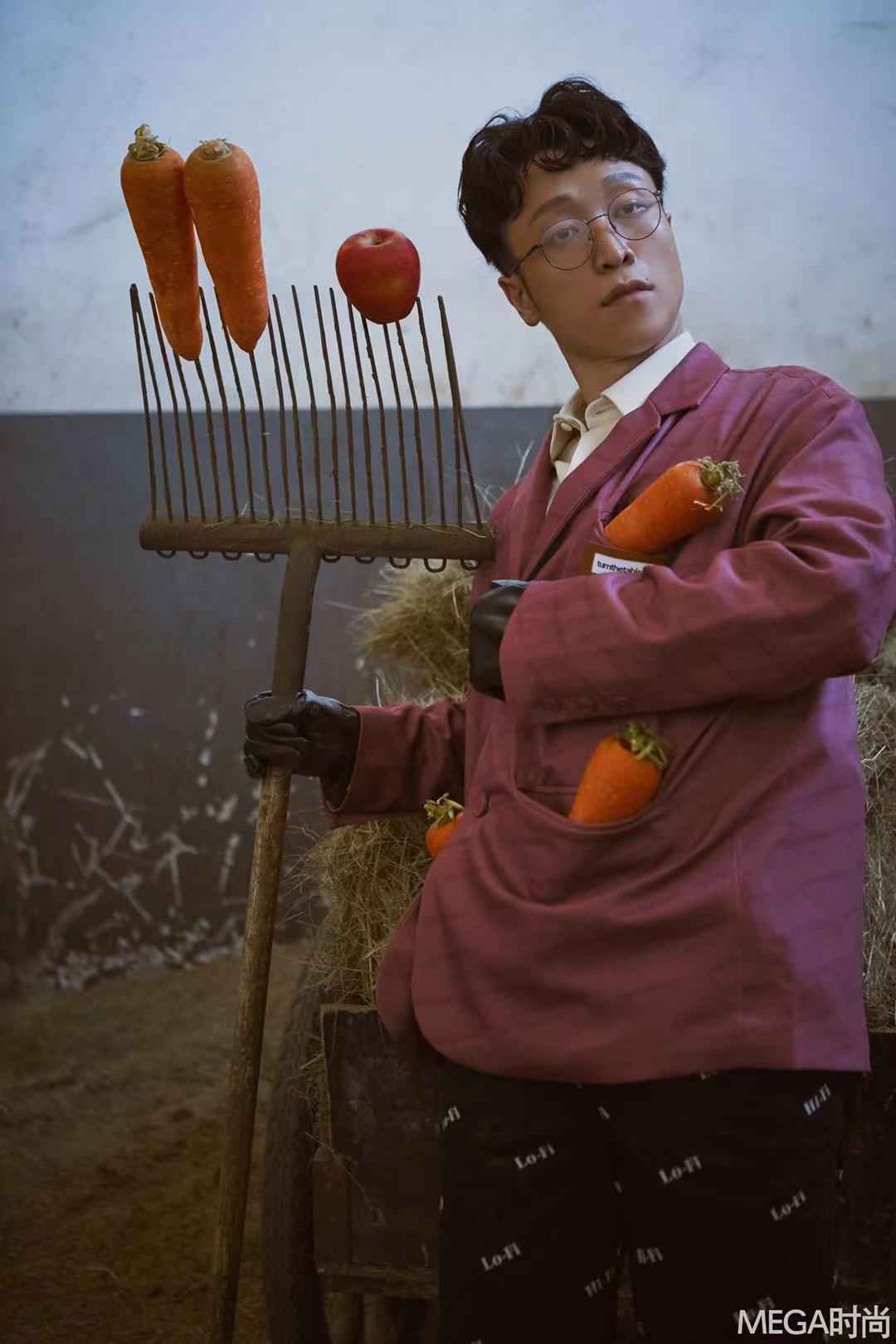 张海宇最新时尚大片曝光 幽默潮流展不同型格