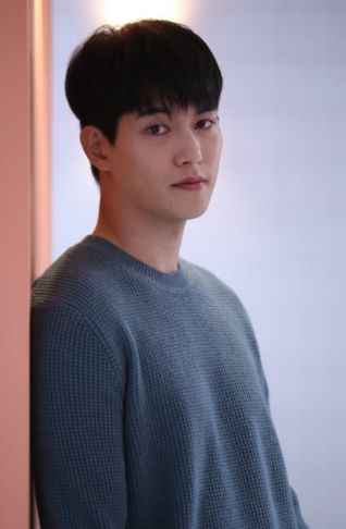 李宗泫争议告一段落？正式宣布退出 CNBLUE