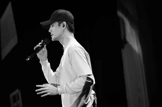 王凯《跨界歌王》总决赛临近 收官曲《等待》诚意满满