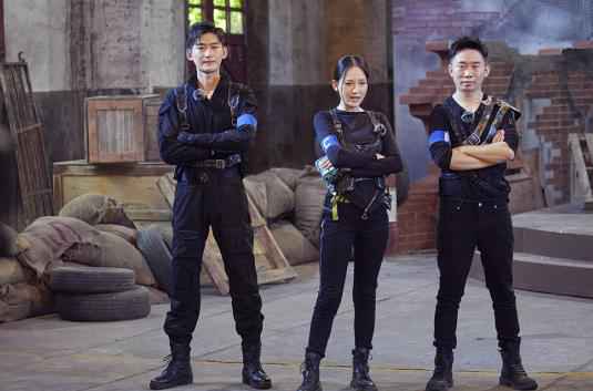 “元气女神”陈乔恩笑容甜美，张翰帅气有型气场全开（图集）