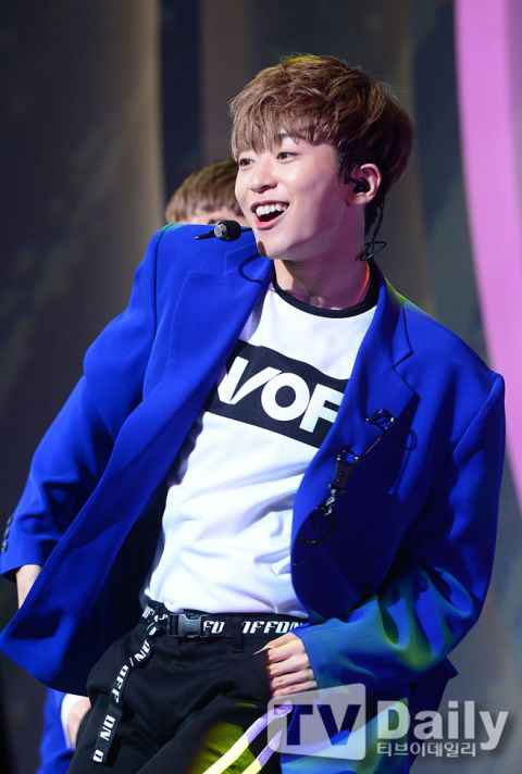 ONF 老么 Laun 突退团、退出演艺团 「因私人原因与公司达成协议」