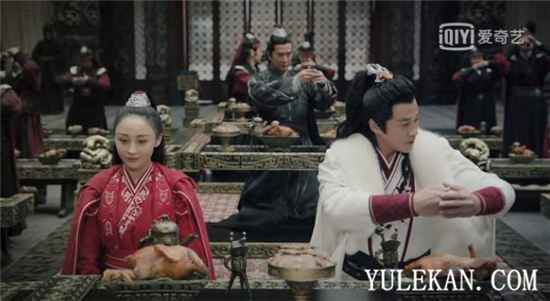 《剑王朝》叶甄真是因为忠于母族背叛梁惊梦么？