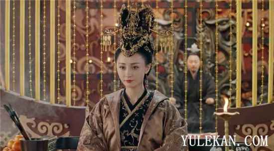 《剑王朝》叶甄真是因为忠于母族背叛梁惊梦么？