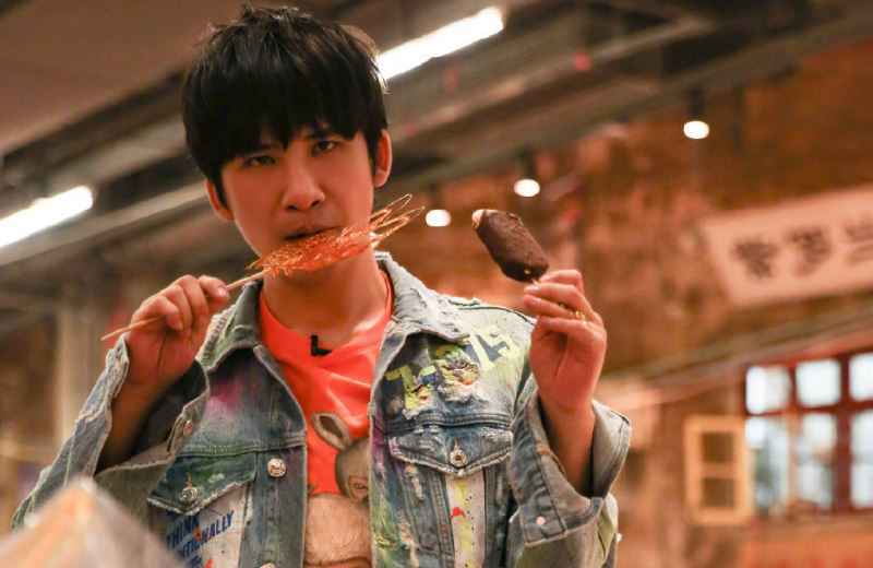 《天天向上》吃货钱枫的吃法果然不一样，网友看得都要流口水