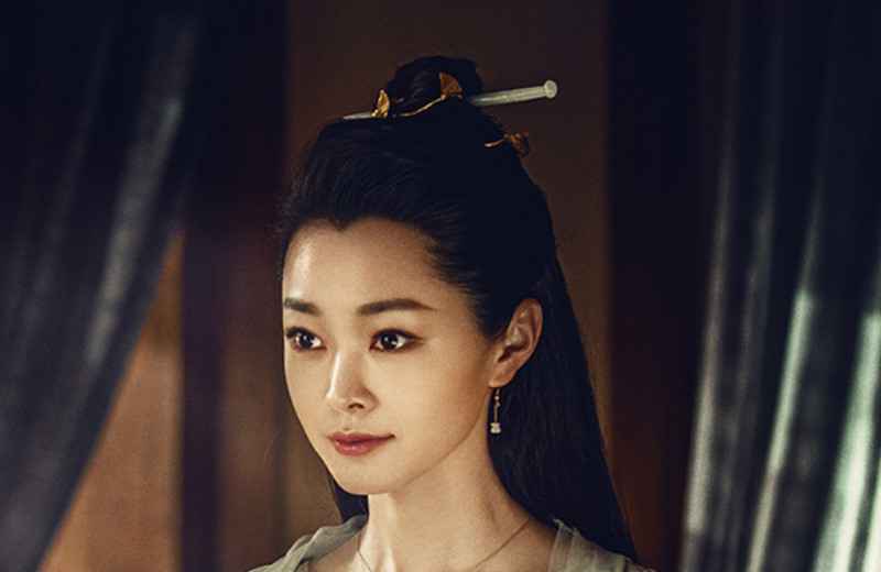 参加节目被剪成“小透明”，《庆余年》头号迷妹为何无人问津？