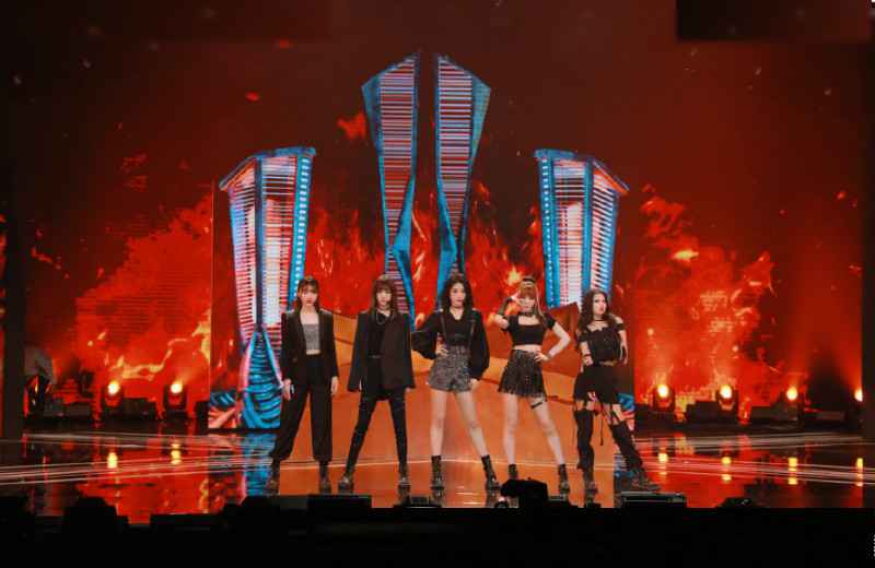 青你2选手面对舆论会崩溃？看到花絮，难怪有人会对她改观