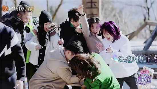 《妻子3》为什么凌潇肃被吐槽直男？夫妻掰手腕结局如何？