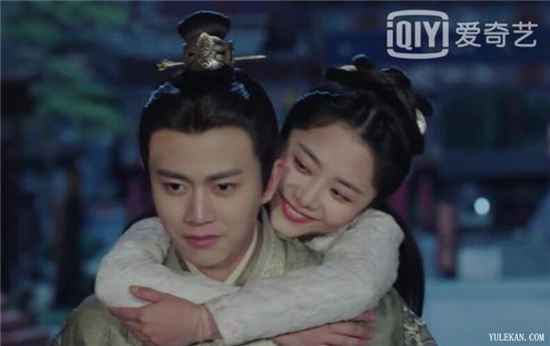 《锦衣之下》陆绎三次出现在今夏家门口是什么心情?