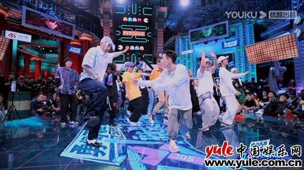 《这!就是街舞》第四季世纪之战全场泪崩 韩庚刘宪华王一博张艺兴共忆兄弟情