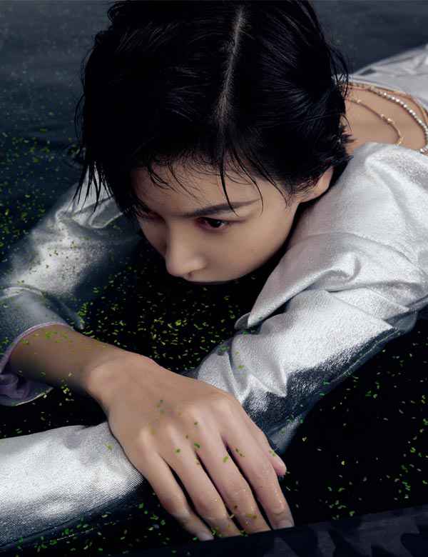 张蓝心 | 活着,就得跟自己较劲