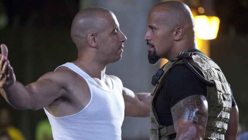 范迪塞尔回应与巨石强森不合传闻 我用爱教他演技