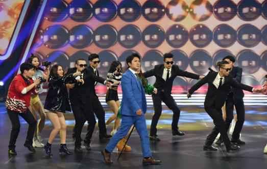 沈腾《王牌对王牌3》欢乐上线 化身王牌队长幽默出击