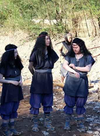 常远《穿越吧》上演“穿中穿” 跨越最长历史困难不断