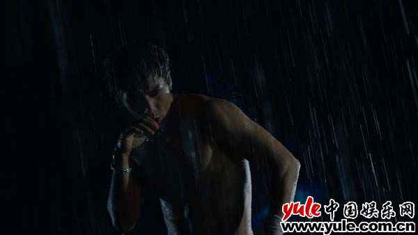 张伦硕拒绝被定义 用新歌《不行不行》诠释自我