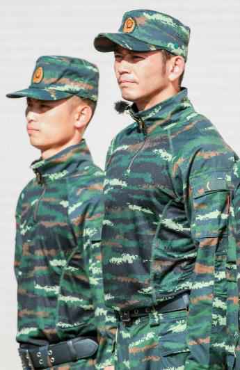 杨烁《奇兵神犬》花样“崩人设” 意外踹队友化身“打脸侠”搞笑又戳心