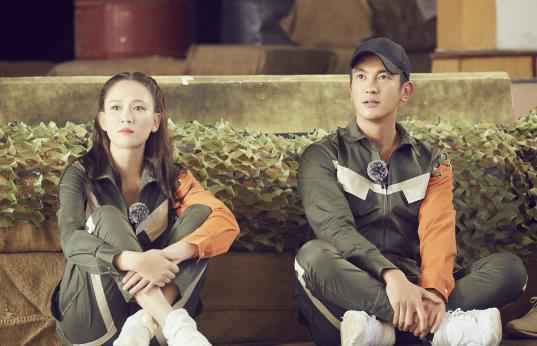 陈乔恩目瞪口呆秒变震惊脸，杜江双手比赞酷帅十足（图）