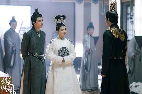 《凤囚凰》“红袖”宋威龙互相利用 李春嫒首演蛇蝎女获赞