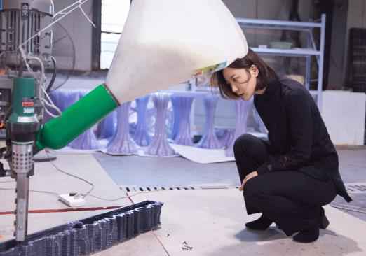 王珞丹对话建筑师袁烽 当建筑遇上机器人“好玩的才刚开始”