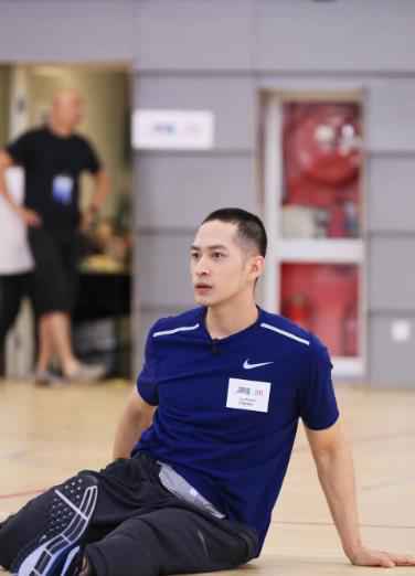 《超新星全运会》首播 Luubrothers上演“真人连连看”