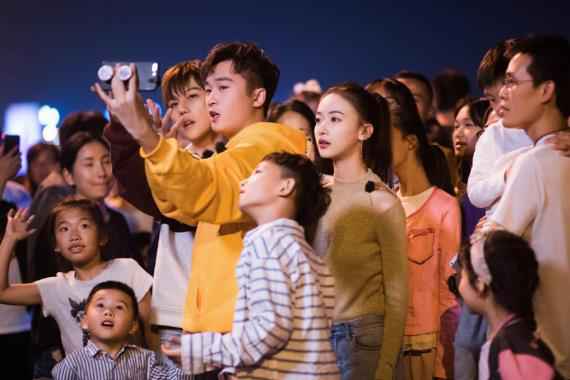 湖南卫视《快乐哆唻咪》大张伟刘维花式拍杭州