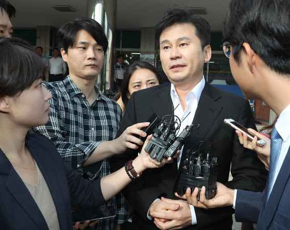 YG前老板梁铉锡护BI威胁韩瑞希 罪证确凿遭检方正式起诉