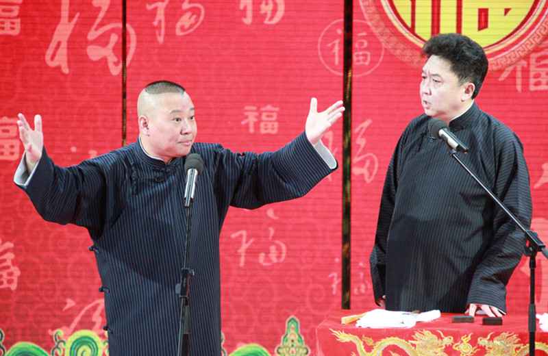 《欢乐喜剧人》烧饼表演学猫叫，网友：私下没少和于谦老师求教吧