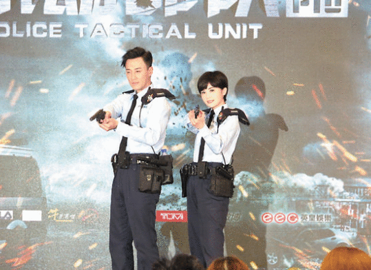 林峯拍剧讲粤语对白不习惯 最开心能穿警服拍戏