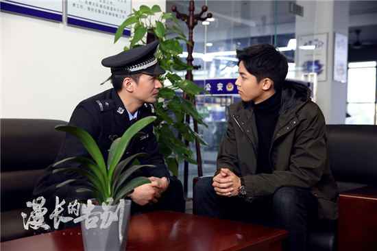 电视剧《漫长的告别》讲述了什么?