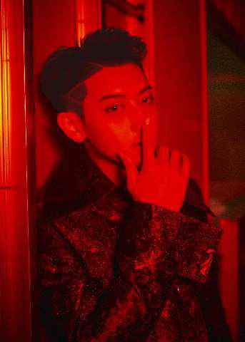 黄子韬新歌《抨击》上线 实力粉碎质疑传递榜样力量