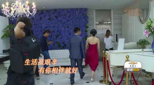 《此时此刻》今晚开播 叛逆少女成长为一手带娃的辣妈