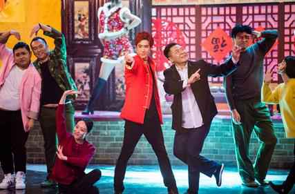 常远《喜剧人》大唱RAP变巨星 现场连线爷爷常宝华获指教