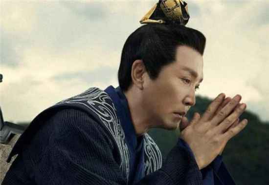 陈萍萍他一开始就想让范闲继承鉴查院吗？为什么那么晚才出现？