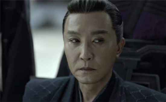 陈萍萍他一开始就想让范闲继承鉴查院吗？为什么那么晚才出现？