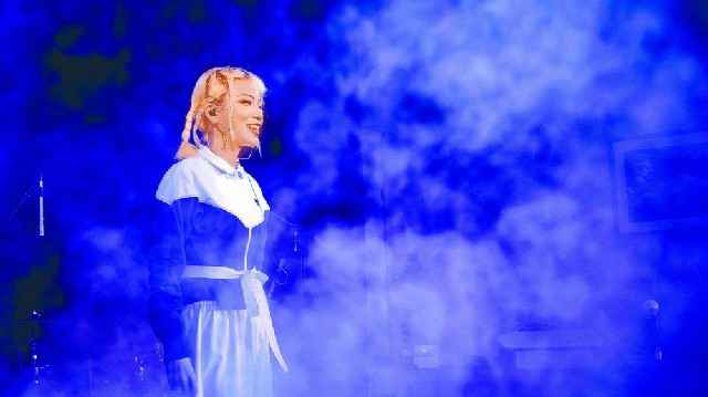 Jinx周君怡首秀舞台炸裂全场 说唱前辈马俊、歌手张天倾情助力