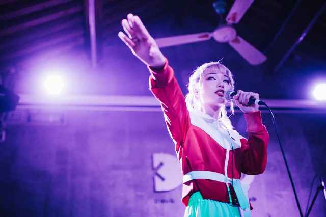 Jinx周君怡首秀舞台炸裂全场 说唱前辈马俊、歌手张天倾情助力