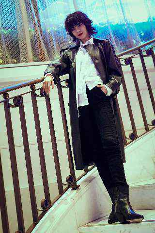 郁可唯《记恨》MV首播 化身杀手演技获赞