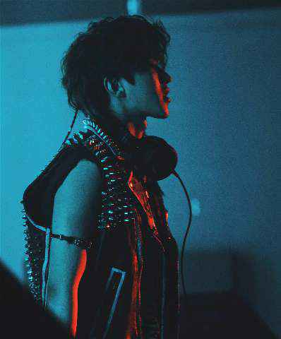 蔡徐坤新歌《Hard To Get》解锁上线 独特艺术风格诉说深情灵魂