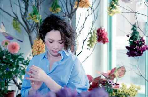 陈洁仪新专辑发行 《绽放》MV上线唱出生活写照