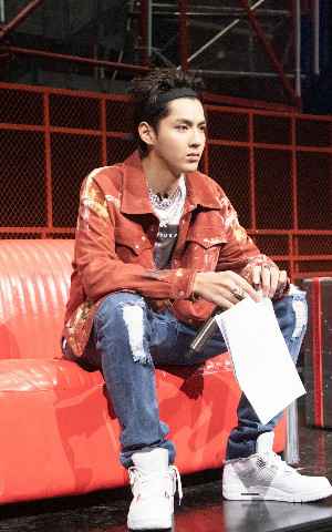 吴亦凡：音乐上面的竞技都是良性竞技