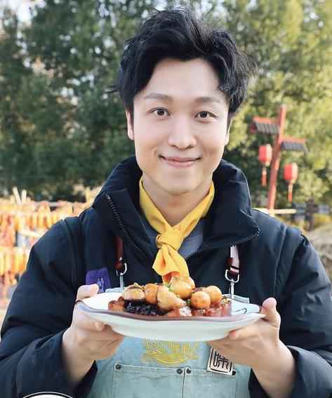 张海宇破次元客串《精英律师》 与靳东＂再续前缘＂