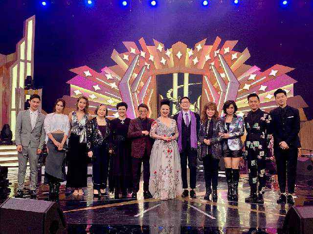 “灵魂歌姬”吕蔷携新碟入港宣传 翻唱《当爱已成往事》致敬经典