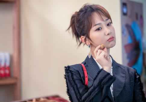 杨紫加盟《中餐厅》？不会做饭她来做什么？