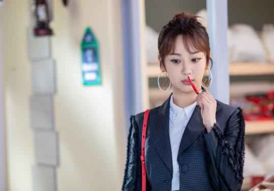 杨紫加盟《中餐厅》？不会做饭她来做什么？